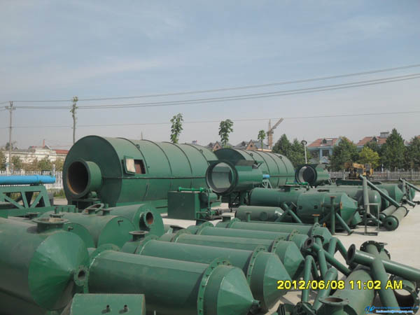 machine convert plastic to oil 