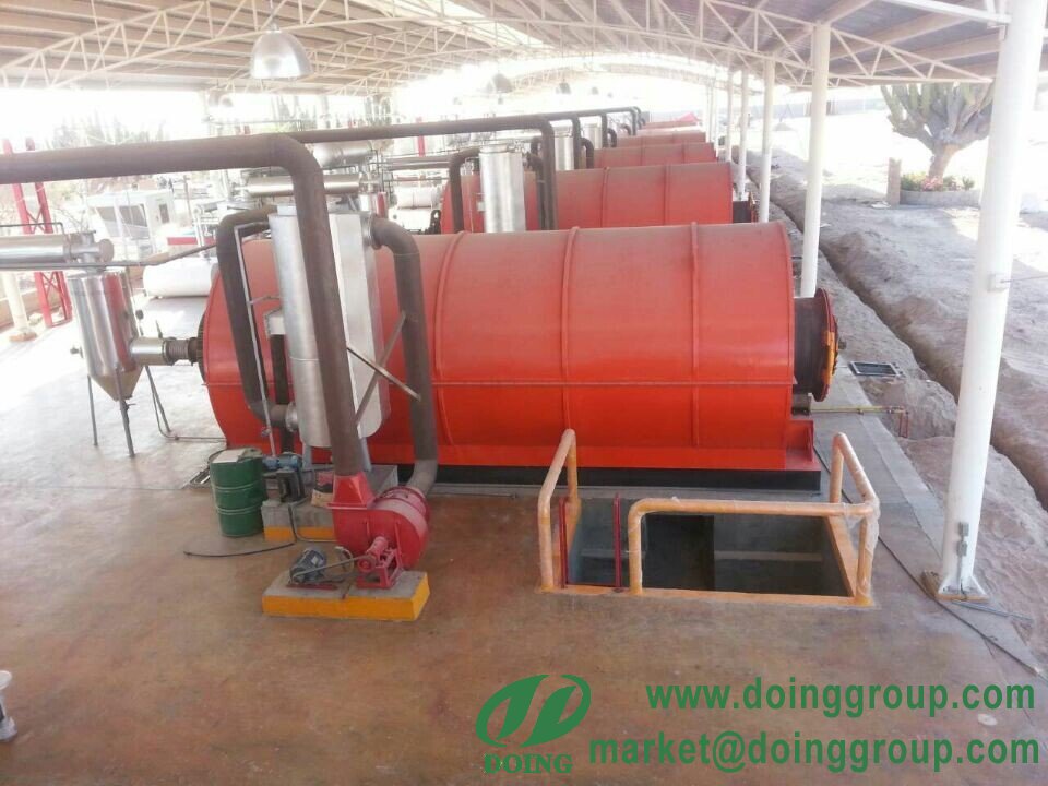 tyre pyrolysis machine