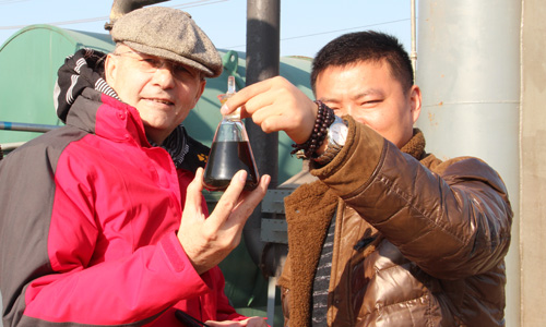DOING plastic to oil plant was visited by German customer