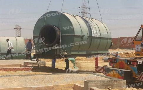 pyrolysis machine